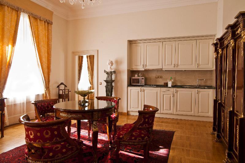 St. George Residence Budapest Eksteriør bilde